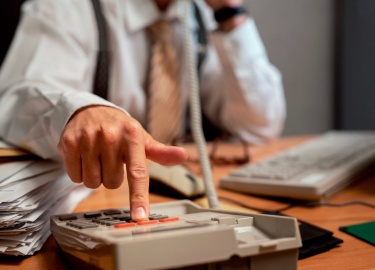 Узнайте, как вернуть свои деньги через процедуру банкротства должника. В статье подробно разбираются этапы процесса: от подготовки документов до ко...