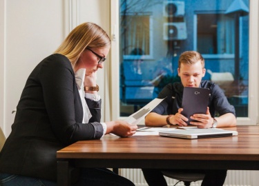 Узнайте, как проходит банкротство юридических лиц в Санкт-Петербурге. В статье подробно разбираются этапы процедуры, локальные особенности и советы...