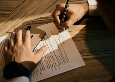 Статья раскрывает ключевые аспекты ограничения доступа к земельному участку, включая случаи, когда такие меры являются законными. Рассматриваются с...