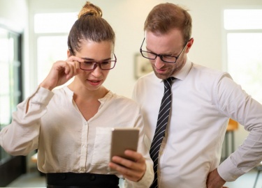 Узнайте, как отменить навязанные услуги мобильными операторами в Санкт-Петербурге и вернуть незаконно списанные средства. Пошаговое руководство по ...